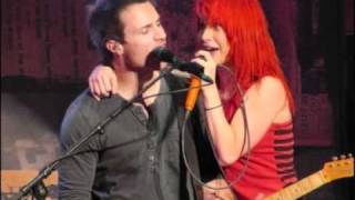 Paramore The Funny Private Times (Brick By Boring Brick Instramental)!!