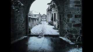 WYNTON KELLY - DARK EYES