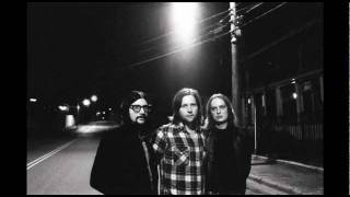 The Greenhornes - Unnatural Habitat