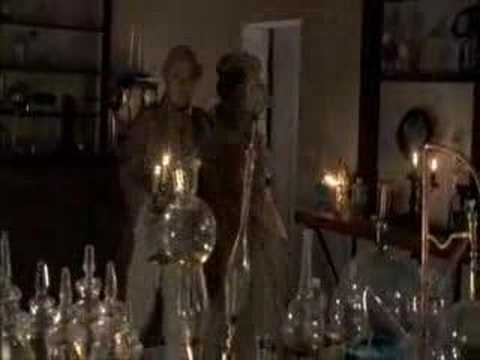 Einstein's Big Idea- E=mc2, Preview [1/2]