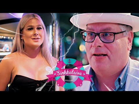 KIUSALLINEN RISTEILY - SINKKULAIVA