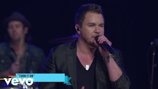 Eli Young Band - Turn It On - Outnumber Hunger Concert