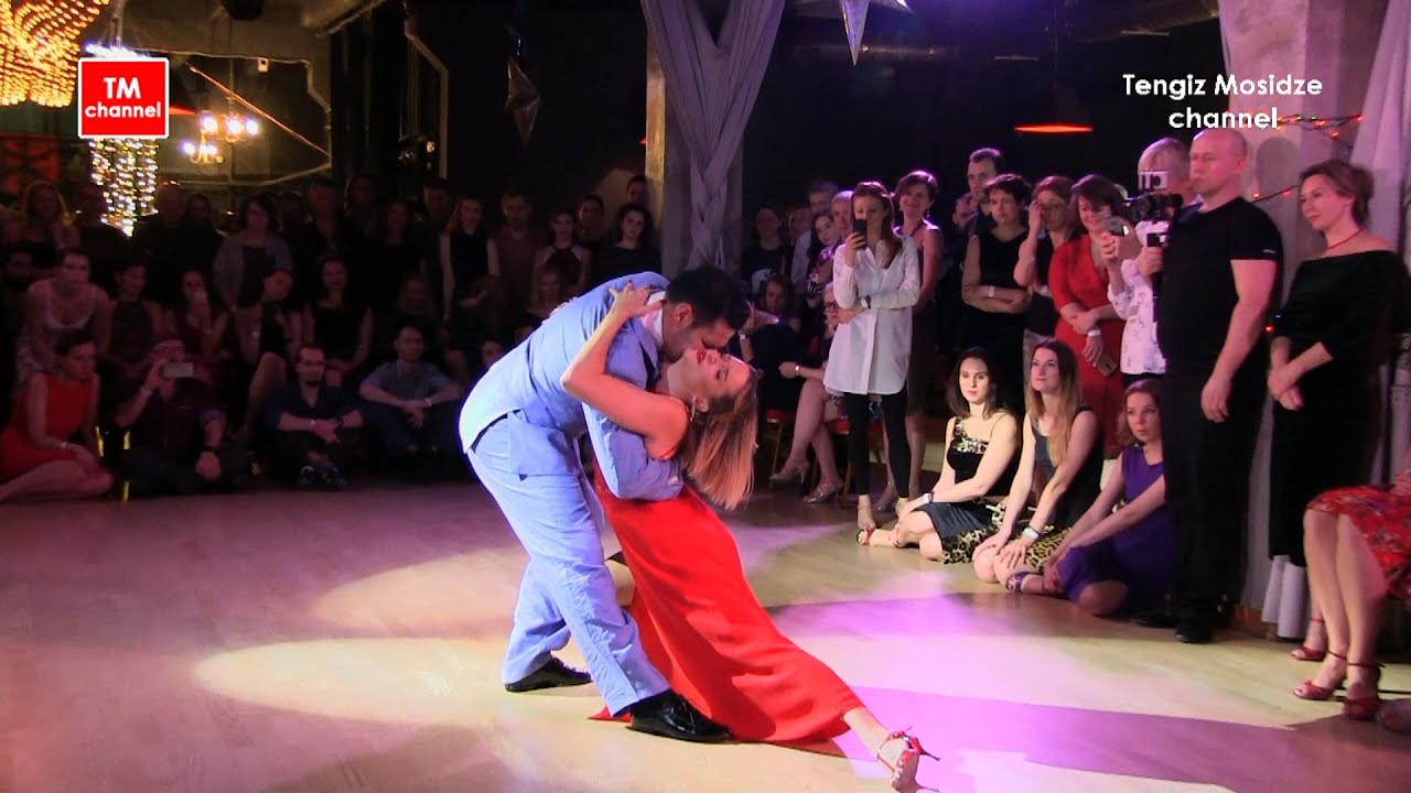 Tango "La Mariposa". Anastasia Makarova and Rodrigo Hernán Saucedo on nightly milonga. Tango 2020.
