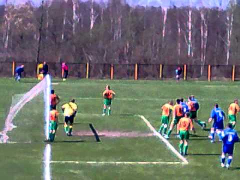 Rozbark - Piast II Ożarowice - bramka na 2:0 w wykonaniu Roberta Zagórskiego