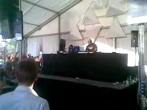 Carl Cox @ Sunwaves 8, Mamaia 15-08-2010