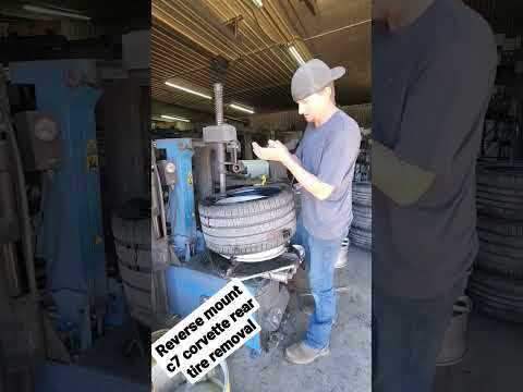 Removing a reverse mount C7 Corvette Rear tire.