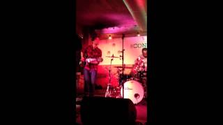 Wilson - Playing Possum (Maxwell Cover)