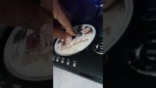 Download lagu Loading of CD in 9.8 multifuction dvd evd player mp3