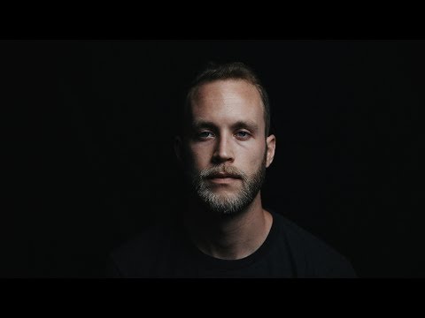 6 Easy & Amazing Lighting Setups with 1 Light: Cinematic Lighting Techniques