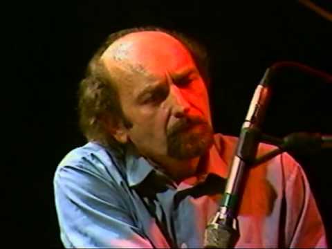 Szabados György Solo - unknown place, probably 1990 playing "A Szent Főnixmadár dürrögései"