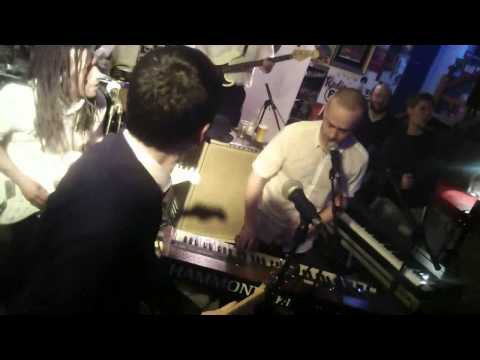 65 Mines Street à l'Appart Café