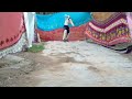 Dosti Sachi Honi Chahiye Pakki Toh Sadak Bhi Hoti Hai