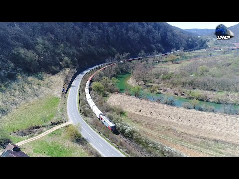 🚁🚂060-DA 60-1151-9 & Marfar CFR MARFĂ Freight Train in Defileul Crișului Negru Canyon 12 April 2021