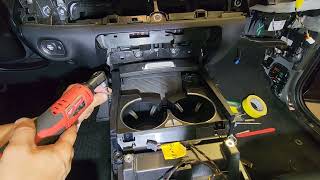MERCEDES GLE 350 450 AMG 53 63 W167 MIDDLE CONSOLE COMPARTMENT MODULE HOW TO REMOVE DISASSEMBLE