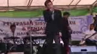 Jangan Tonton!! Penampilan Band Pensi Terburuk