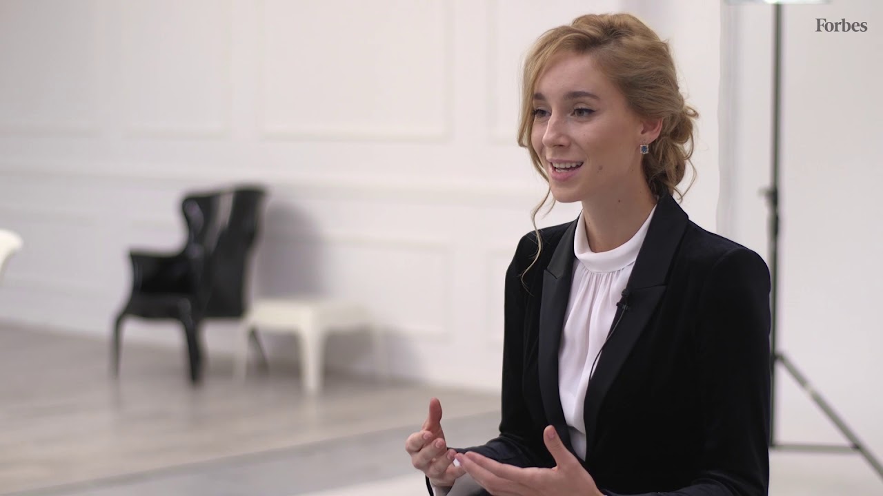 Боряна Узунова разказва за екологичната модна платформа Kool and Konscious