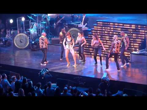 Natalia - Boom - 10 jaar Natalia @ Ethias Arena te Hasselt.