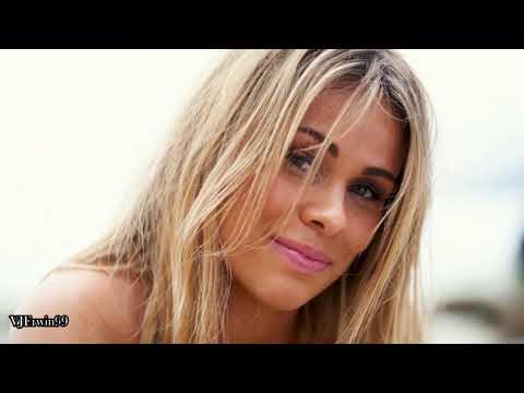 You're Not Gonna Believe This, But Former UFC Star Paige VanZant Has New Swimsuit Pics