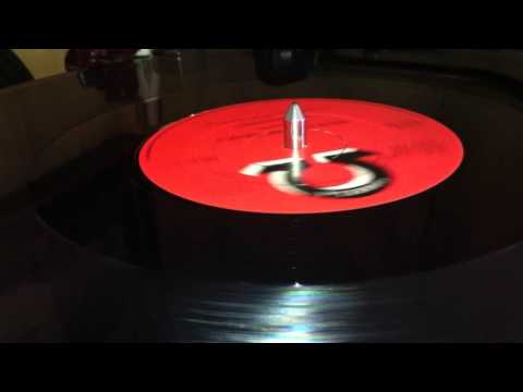 FRED LOCKS ~ Nice Up The Dance (Redemption, B Side)