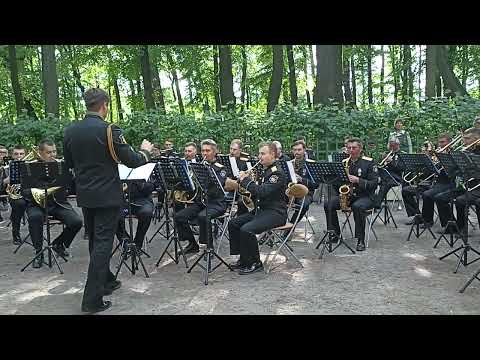 Адмиралтейский военный духовой оркестр 3 июля 2022 года на фестивале *Музыка Летнего сада"