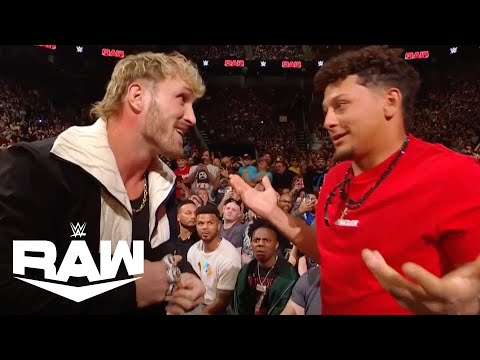 WWE had an extra champion in the building for Monday Night Raw. Patrick Mahomes attended t