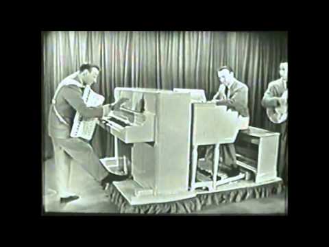 The Three Suns - Stumbling / Bye Bye Blues (1953)