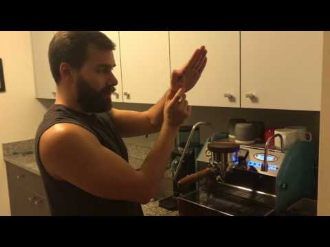 Operating La Marzocco GS/3