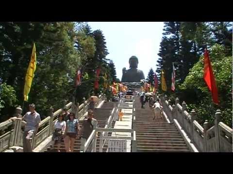Visiting the Statue of Giant Buddha, Lan