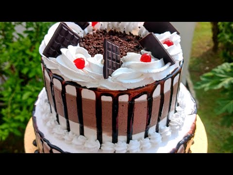 TWO TIER CHOCOLATE CAKE DESIGN 🎂 #TRENDINGVIDEO #CAKEDECORATION #VIRAL #TASTYRECIPES
