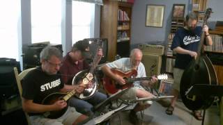 The Vintage Mandolin Trio - with 1924 Gibson mando bass
