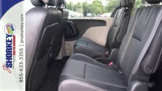 preview picture of video '2015 Chrysler Town & Country North Huntingdon PA Pittsburgh, PA #C07535'