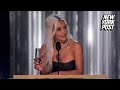 Kim Kardashian Savagely Booed At Tom Brady Netflix Roast By Wild Crowd Whoa Whoa Whoa