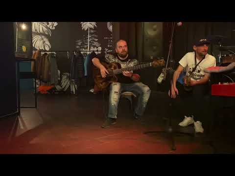 Anton Davidyants – Bass Solo on Blues