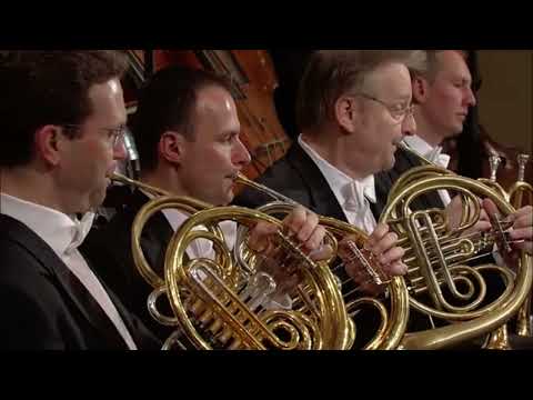 Vienna Horns play “Beethoven 3”