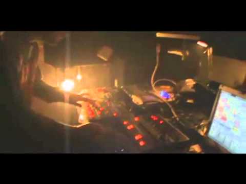 Bactee & Tito Live @ TECHNO ASSAULT IQ Club 08-01-2011