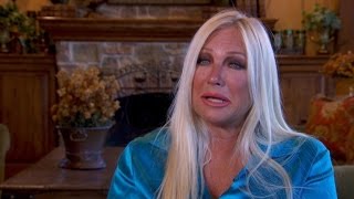 Linda Hogan Sobs While Reading Letter to Hulk: You Destroyed Our Marriage