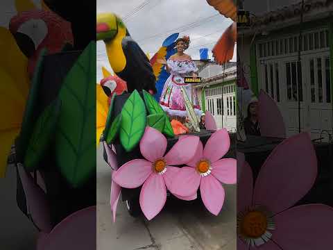 Montenegro fiestas desfile paisaje cultural cafetero de Colombia reporto Echevery en su salsa23