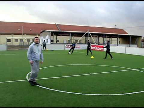 Trainingslager Neuroppin ( Hürriyet-burgund )