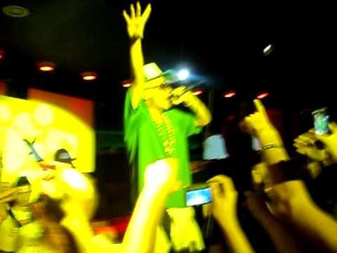 Abril Light-Jhota, Vuelve