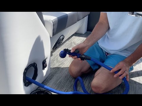 Using The Wash Down On A Pontoon | Viaggio University