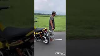 Download lagu Agus Kotak Geger Geden mp3