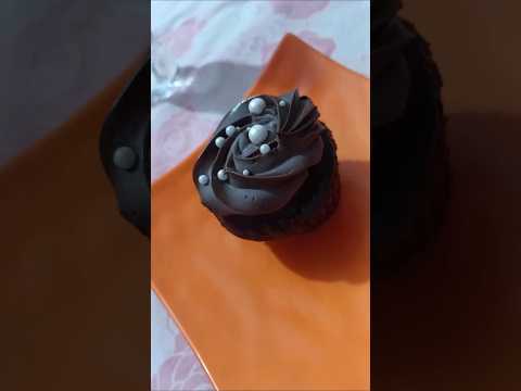 Chocolate cupcake recipe. Cupcake recipe. Cooper's cupcake review. Cooper's cupcake. Pastry.My Vlog.