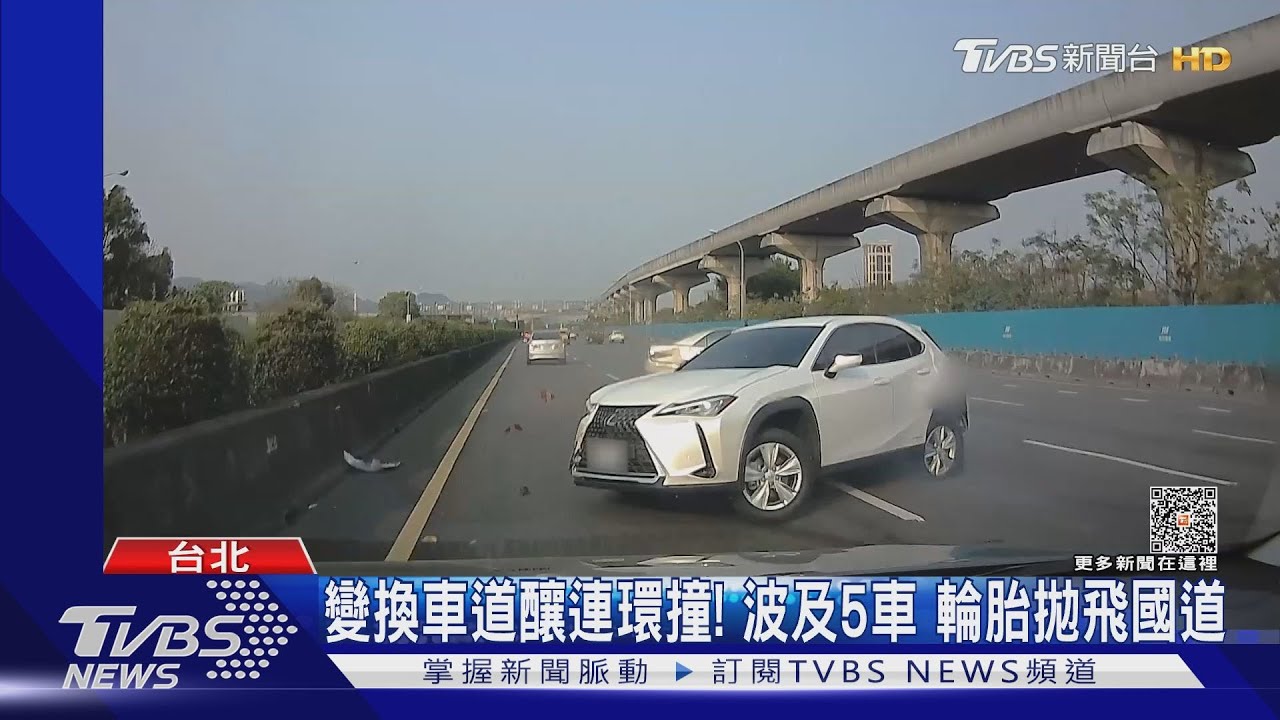 國道撞車狂翻6圈!擋風玻璃全碎 駕駛輕傷