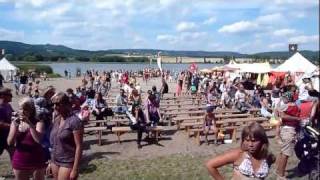 preview picture of video 'Piráti dobývají jezero Chmelař v Úštěku 2011'