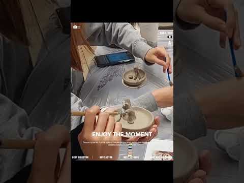 Onsite teaching團體手捏陶瓷工作坊 Hand-built Workshop at HKCU很高興今年又有機會來到香港中文大學伍宜孫書院與一眾大學生一起玩泥🌟歡迎團體包班或上門教學🌟