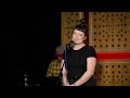 Slam poetry v Medově vile