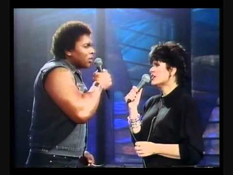 Linda Ronstadt & Aaron Neville Don't Know Much