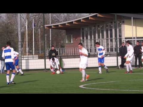 SV Ouderkerk B1  - Zeeburgia B2 eindstand 2- 0 - 23-11-2014_a