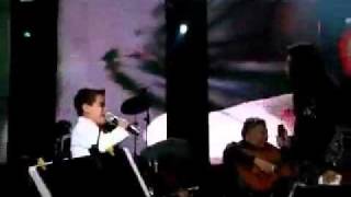 Carlos Romero &quot;el potrillo&quot; &amp; Ana Gabriel cantando EL REY