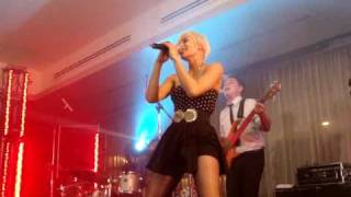 El eco de tu voz - Playa Limbo